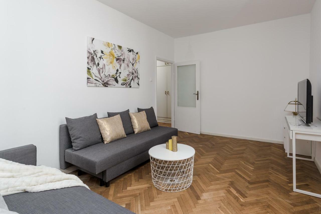 Apartament Old Town Brzozowa Warszawa Zewnętrze zdjęcie